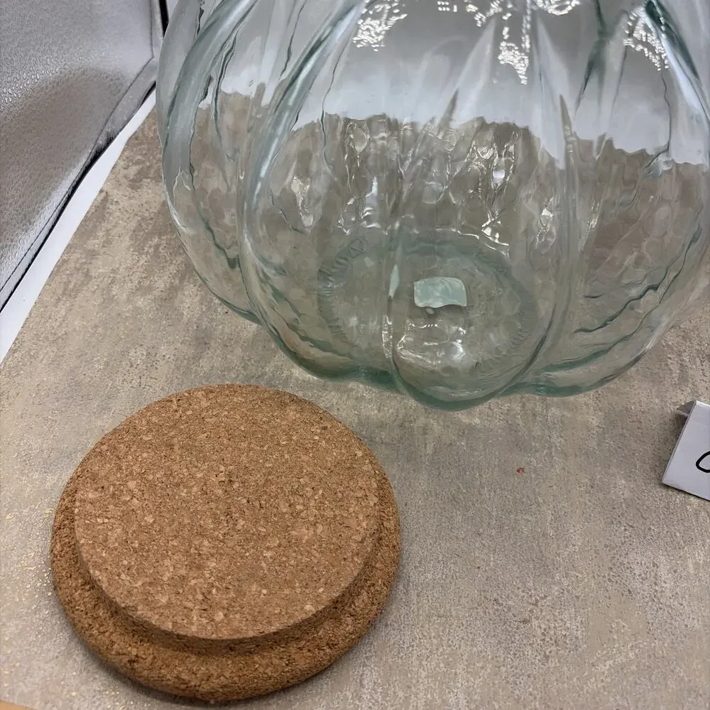 Pier 1 Green Glass Pumpkin Shaped Pasta Jar w/ Lid 11